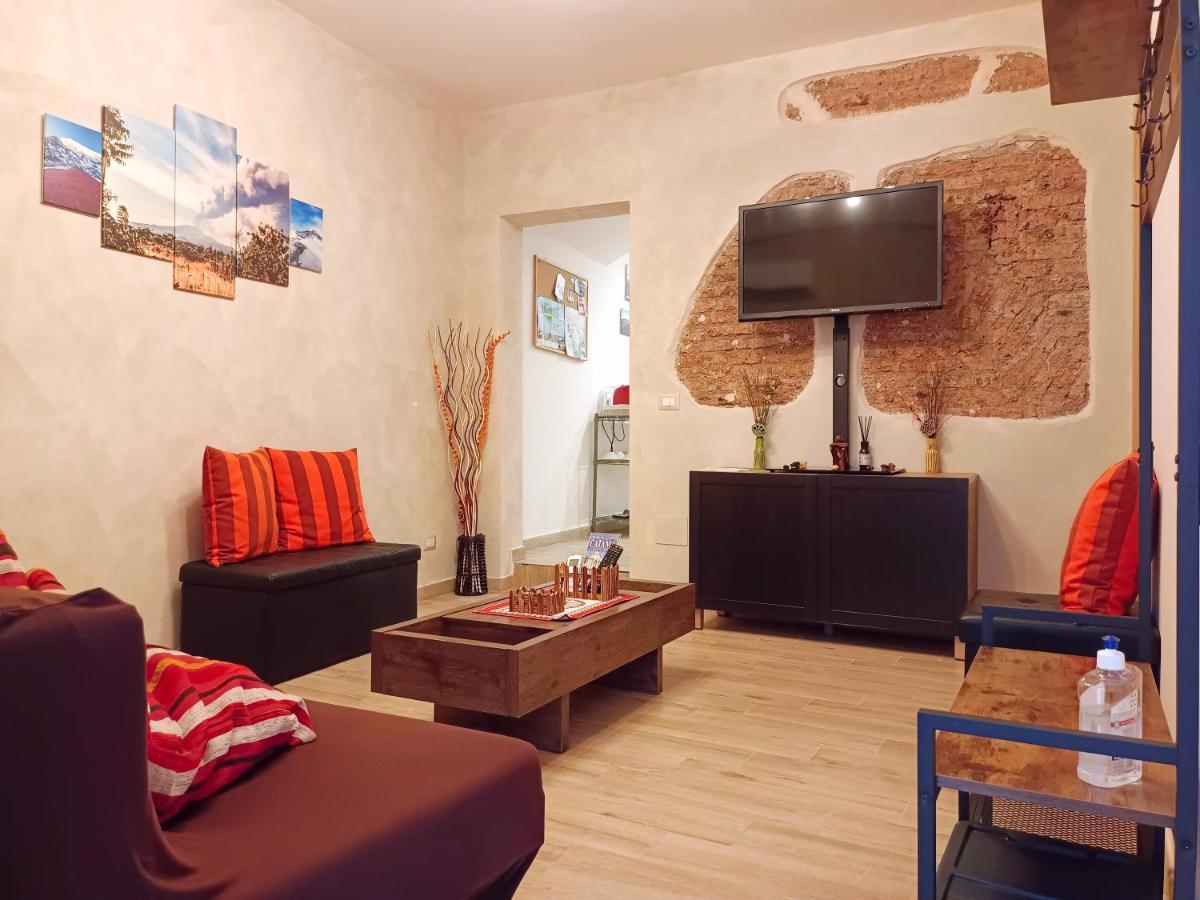 Etnacity Guest House Apartment 卡塔尼亚 外观 照片